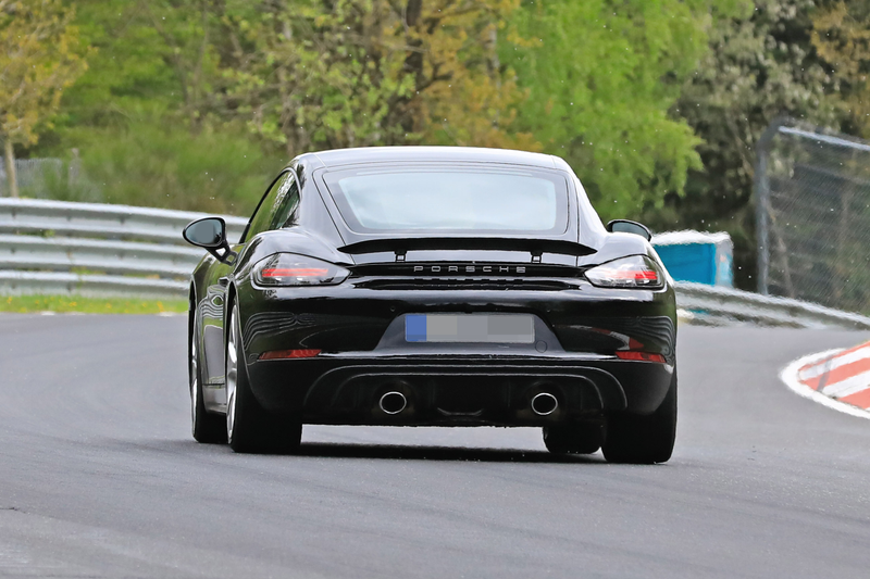 Illustration for article titled Six Cylinder Porsche 718 Boxster and Cayman Touring Models Spied Testing
